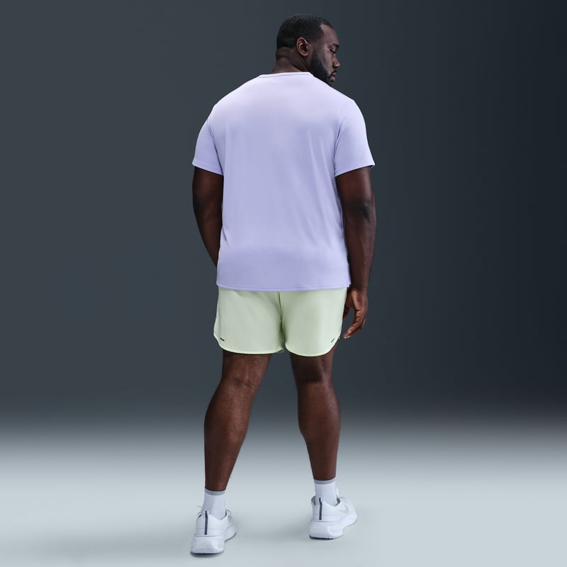 Majica Nike Miler Dri-FIT "Hydrangeas" | Moški | Tek | 11 | SPORTSHOWROOM