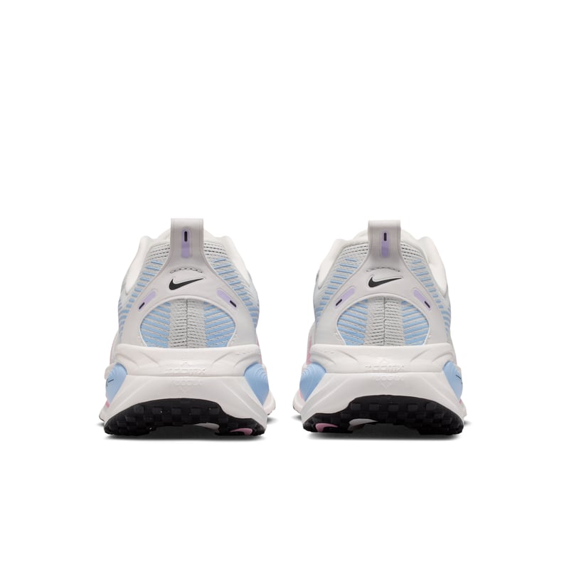 Nike Vomero 18 IR2985-121 06
