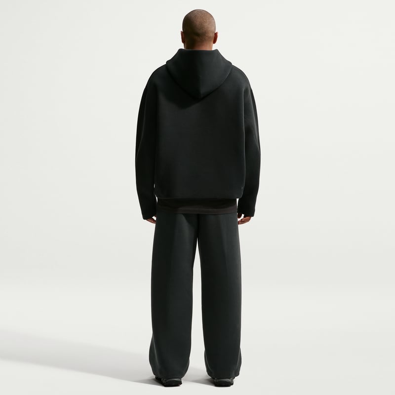 Nike Tech Fleece Loose-Fit HV6541-010 05