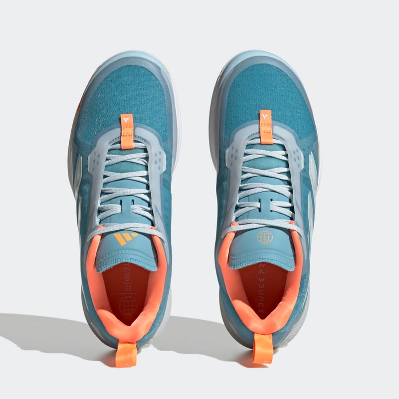 adidas Avacourt HQ8403 02