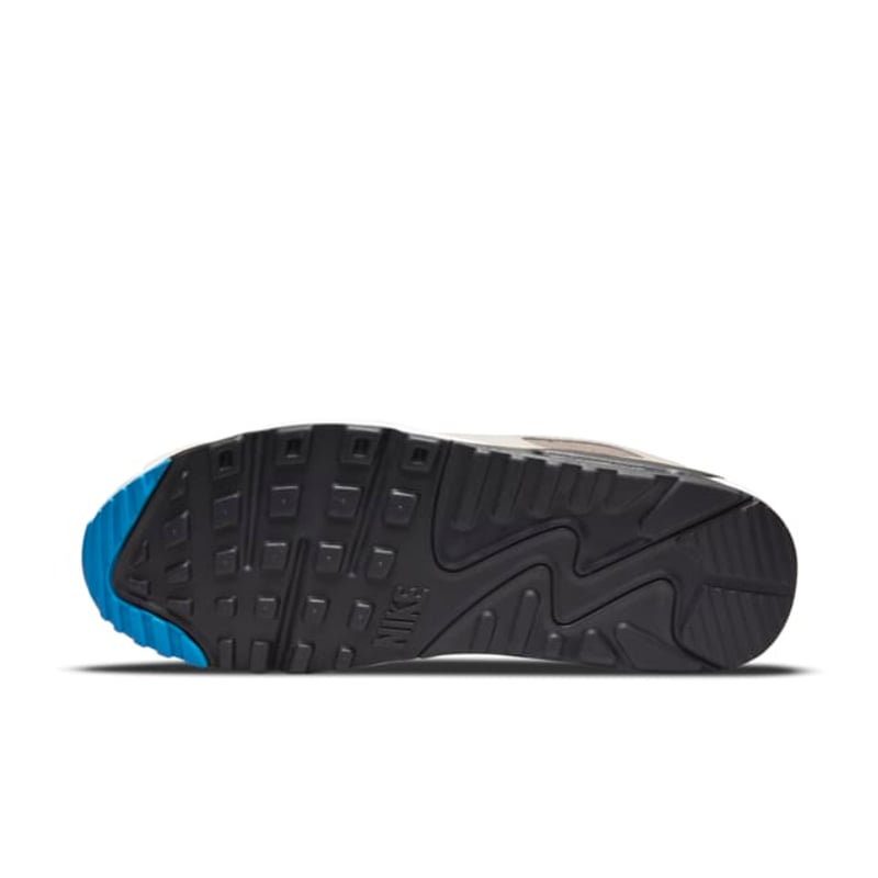 Nike Air Max 90 DC9388-001 02