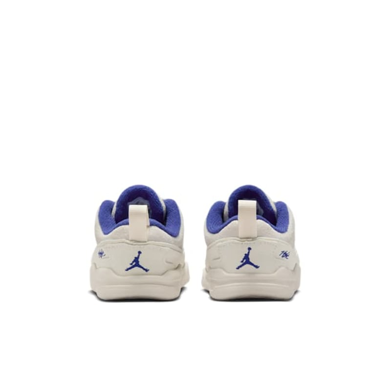 Jordan Flight Court HF3331-005 06