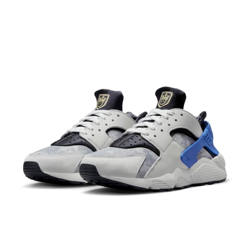 Nike Air Huarache Premium DR0286-100 05