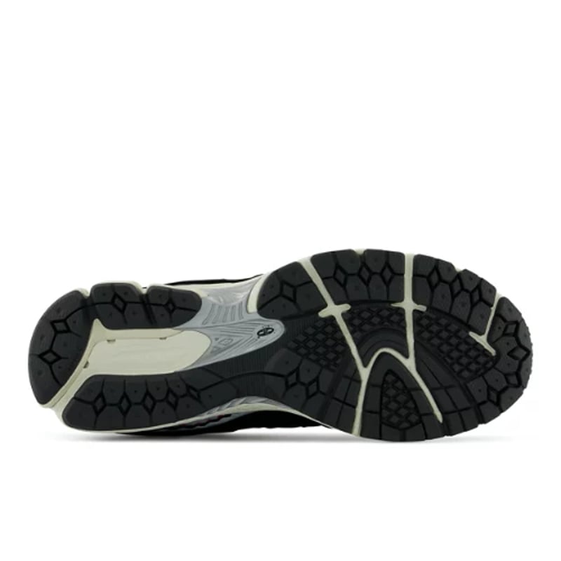 New Balance 2002R x BAPE M2002RBF 04