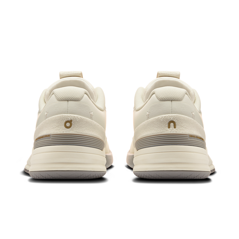 On THE ROGER Pro Ace 3WF30643598 05