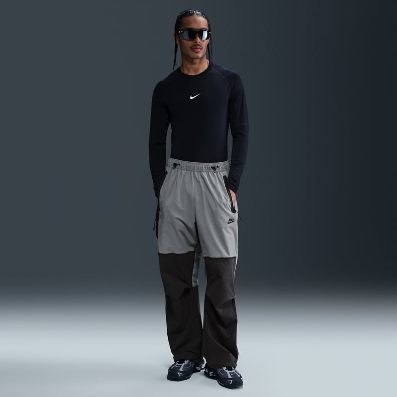 Nike Tech Woven Oversized HM7158-065 01