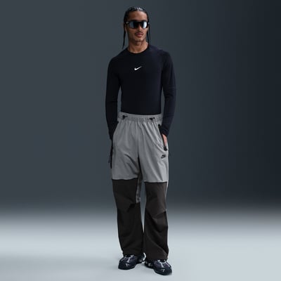 Nike Tech Woven Oversized HM7158-065 01