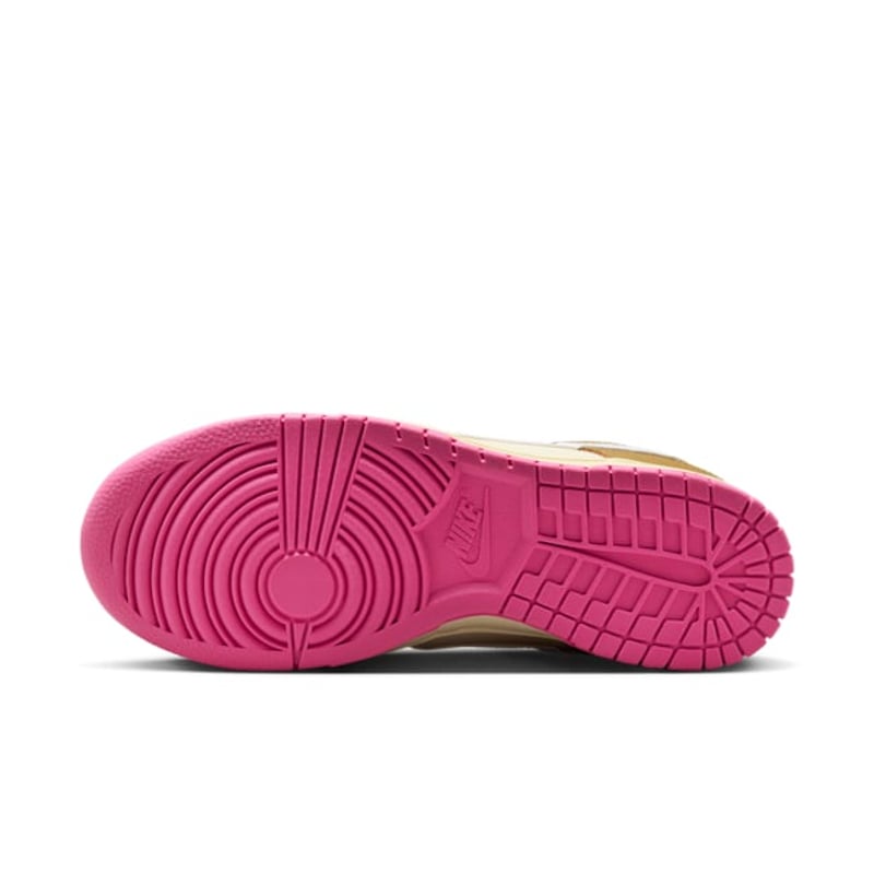 Nike Dunk Low SE FD8683-700 03