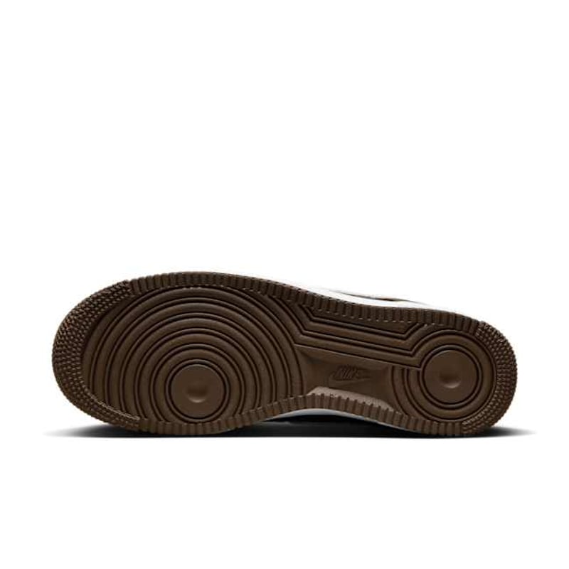 Nike Air Force 1 Low Retro FD7039-200 02