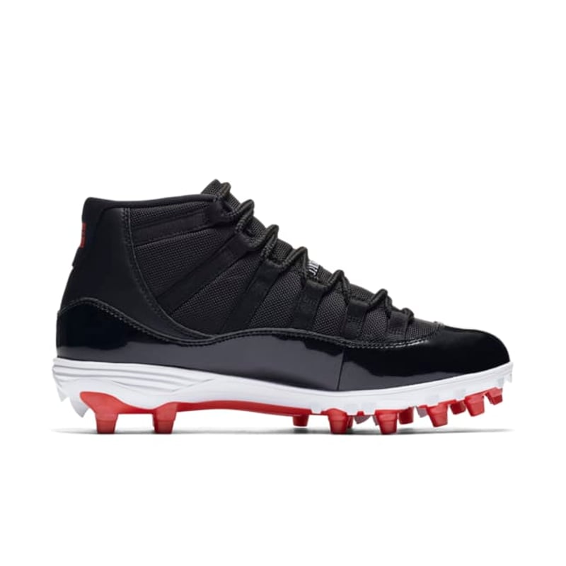 Jordan 11 Retro Cleat AO1561-010 03