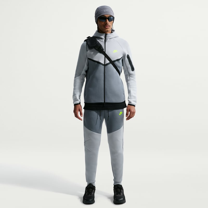 Nike Tech Fleece HV0959-077 01