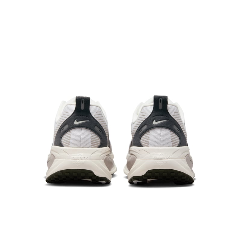 Nike Vomero 18 IB5726-100 06