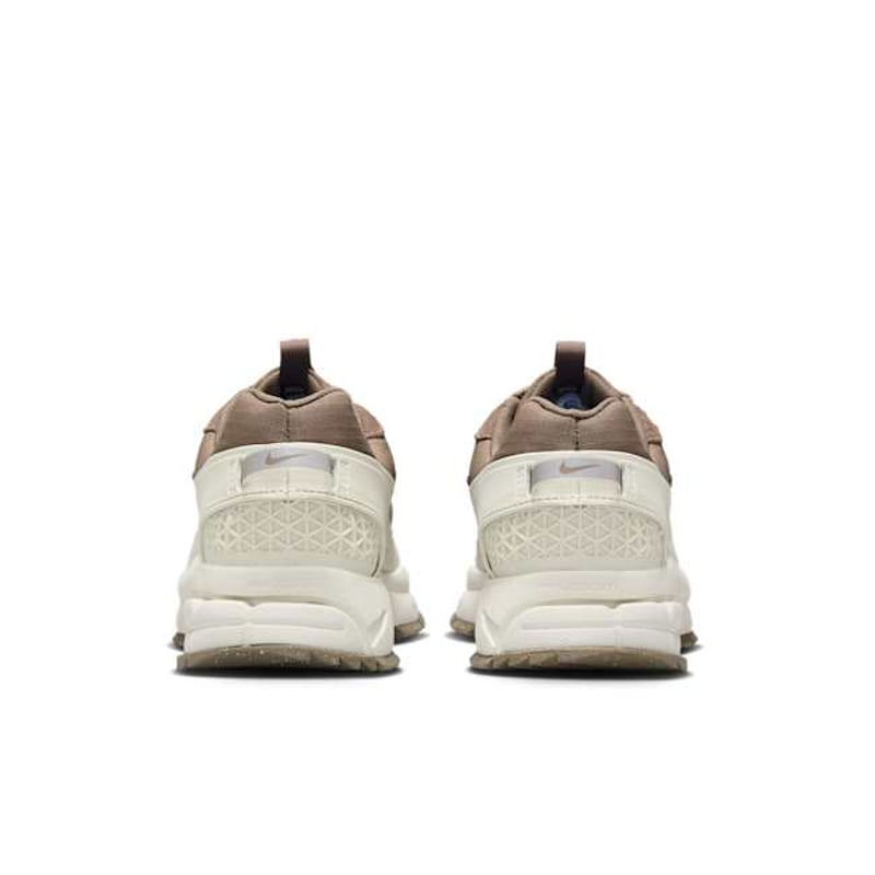 Nike Zoom Vomero Roam HQ2181-006 06