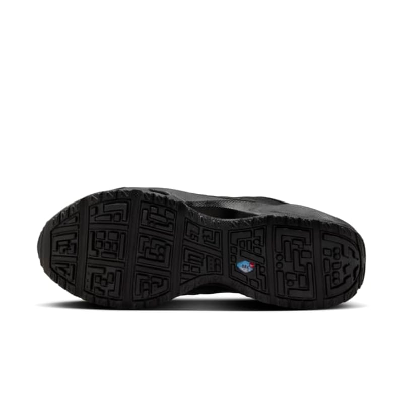 Nike Air Max SNDR GORE-TEX FZ4238-001 02