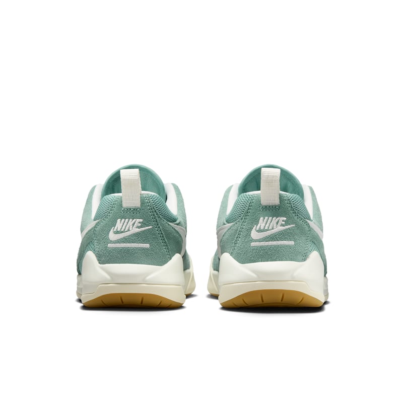 Jordan CMFT Era HJ6778-002 06
