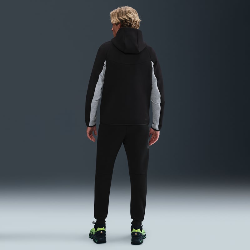 Nike Tech Fleece Windrunner HV0949-011 05