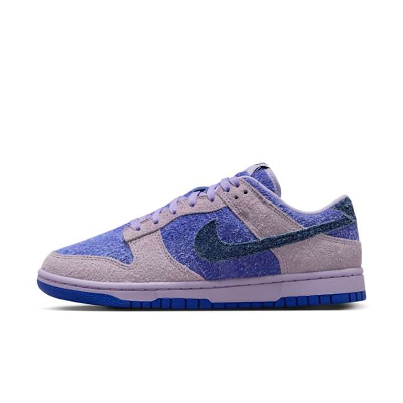 Nike Dunk Low SE HQ3431-515 01