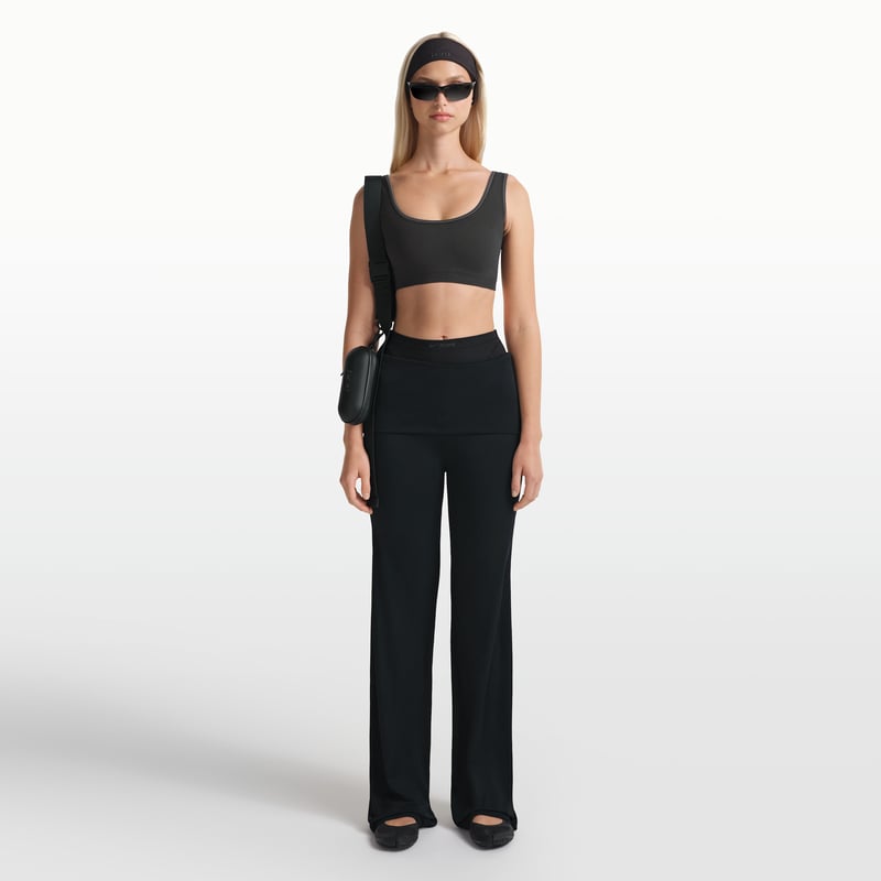 NikeSKIMS Ribbed Seamless IU8302-054 04