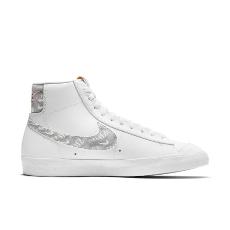 Nike Blazer Mid '77 DH3985-100 03