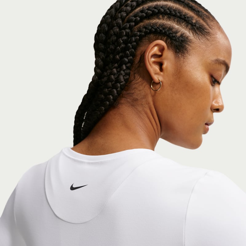 Nike Zenvy Dri-FIT IB8964-100 02