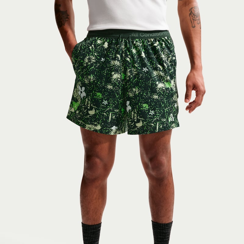 Nike ACG "Second Sunrise" Dri-FIT 6" Brief-Lined Shortsit "Mean Green & Black Spruce" | Miehet | Outdoor | 02 | SPORTSHOWROOM