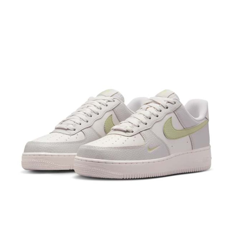 Nike Air Force 1 '07 IB3881-001 05