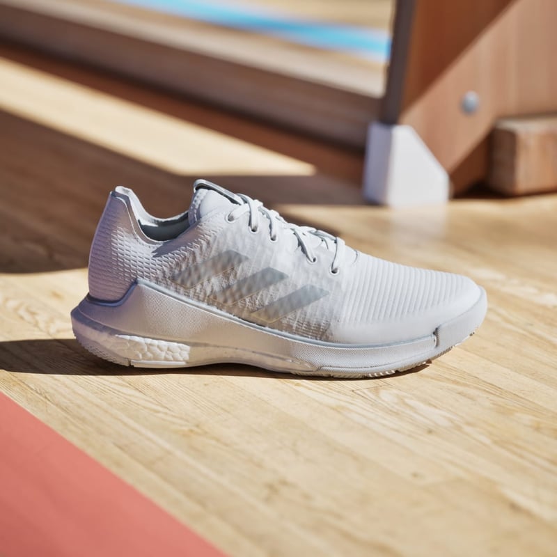 adidas Crazyflight IG3970 02