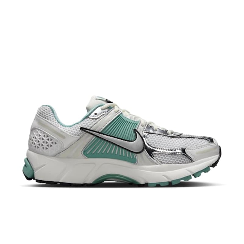 Nike Zoom Vomero 5 HF1877-101 03