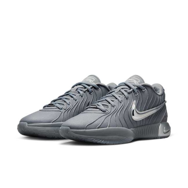 Nike LeBron 21 HF5353-001 05