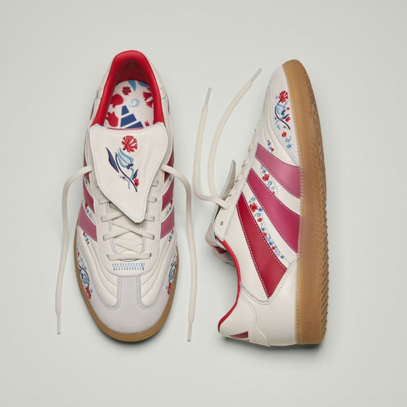 adidas Predator Freestyle x The Football Gal JQ1896 04