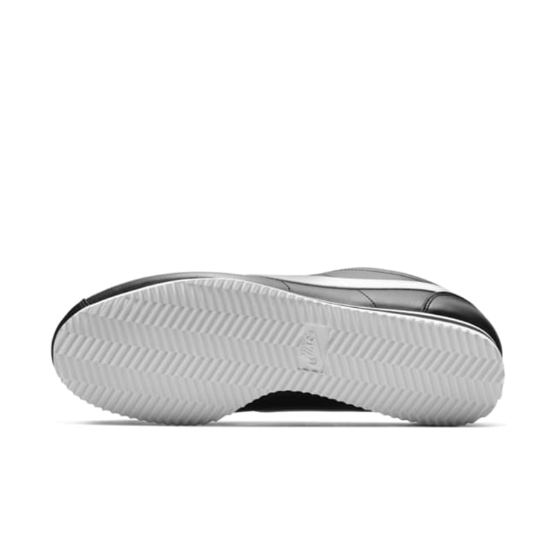 Nike Classic Cortez 807471-010 02