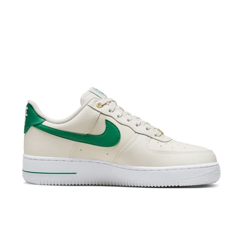Nike Air Force 1 '07 SE DQ7582-101 03