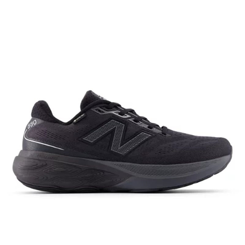 New Balance Fresh Foam X 880v15 GORE-TEX M880GB15 01