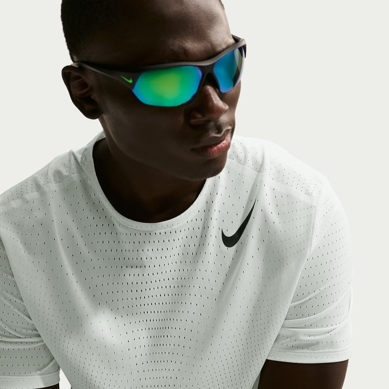 Nike AeroSwift Dri-FIT ADV HJ3377-121 03