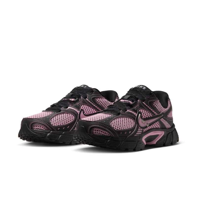 Nike V5 RNR Sneaker "Black & Medium Soft Pink" | Damen | Sportstyle | 05 | SPORTSHOWROOM