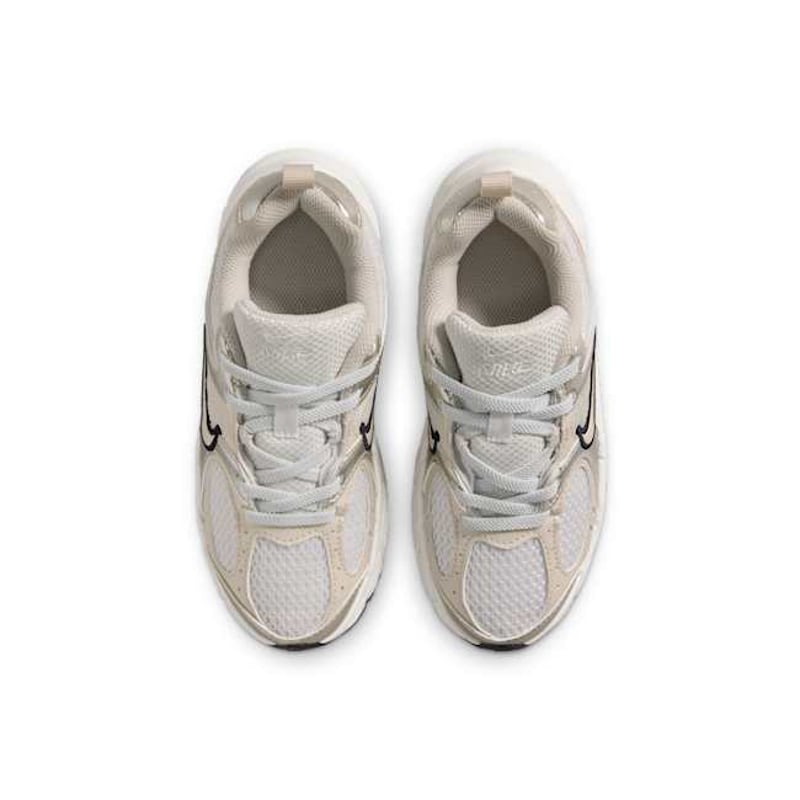 Nike V5 RNR HQ6412-102 04
