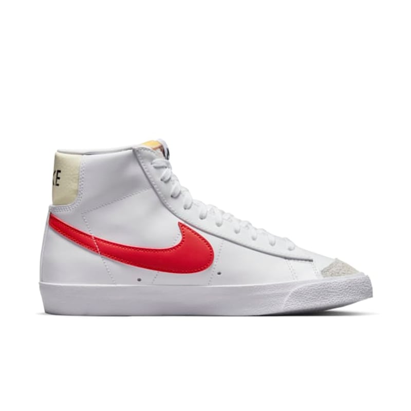 Nike Blazer Mid '77 Vintage BQ6806-122 03