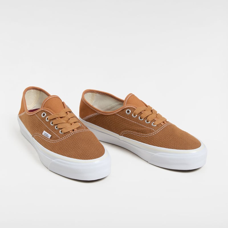 Vans Premium Authentic 44 VN000D4YBKQ 02