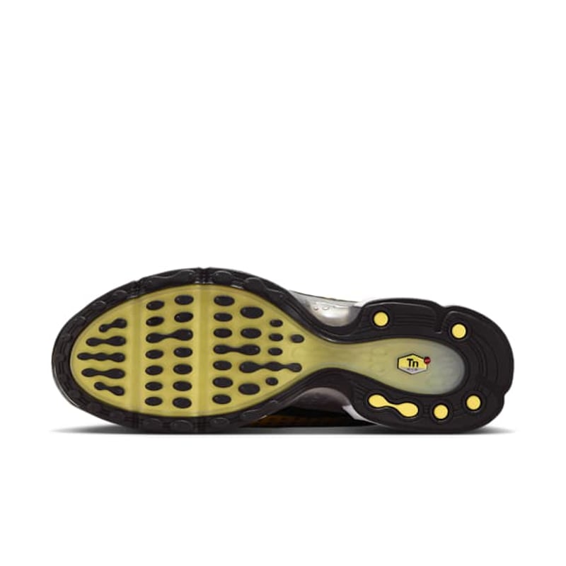 Nike Air Max Plus 7 HQ2197-700 02