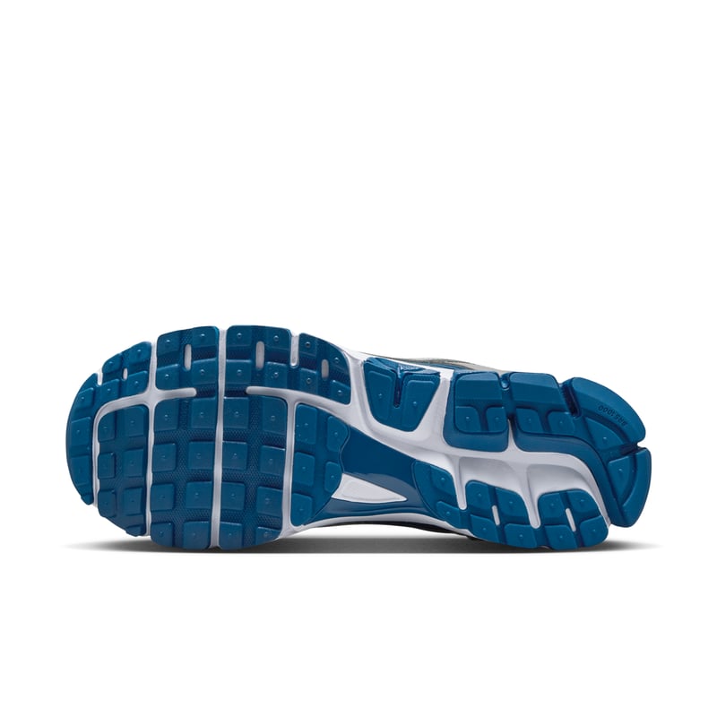 Nike Zoom Vomero 5 IQ9392-476 02