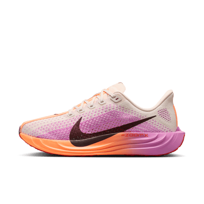 Sapatilhas de running Nike Pegasus Plus "Chalk & Light Magenta" | Mulher | Corrida | 01 | SPORTSHOWROOM