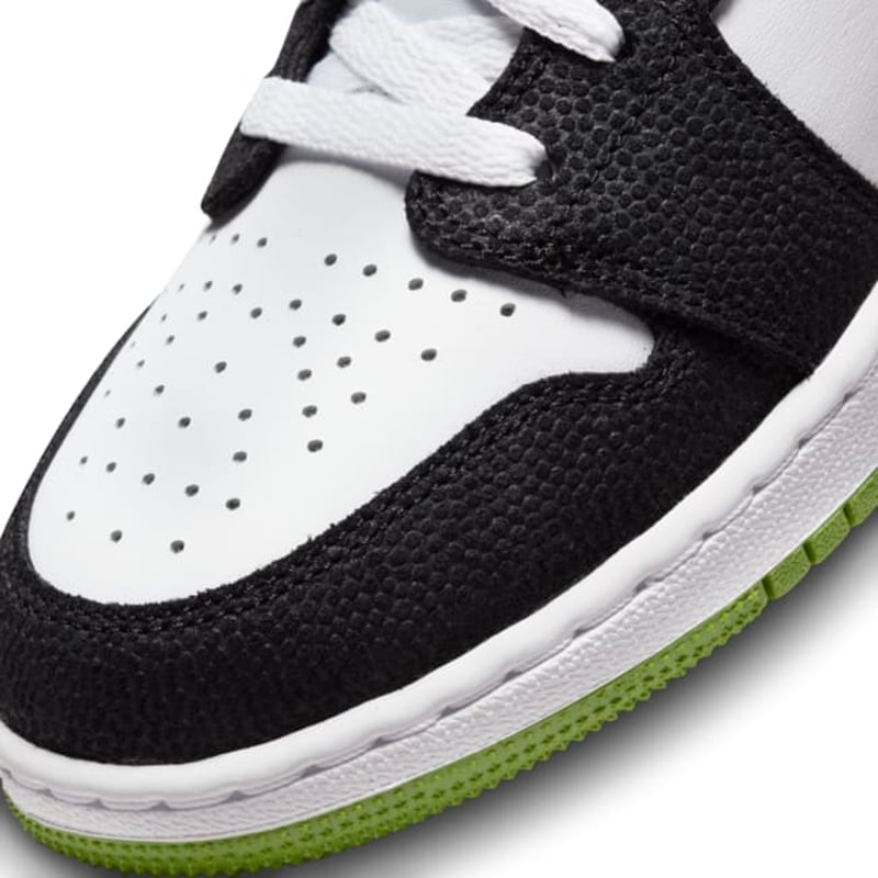 Jordan 1 Low SE DQ8389-100 03