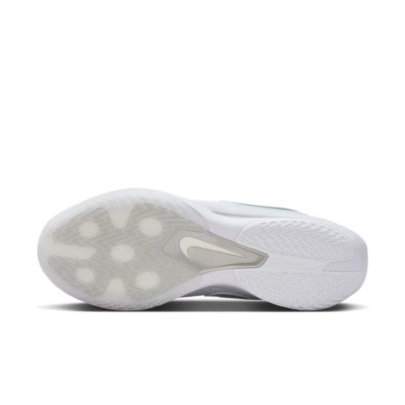 Nike G.T. Cut 3 IB4458-100 02