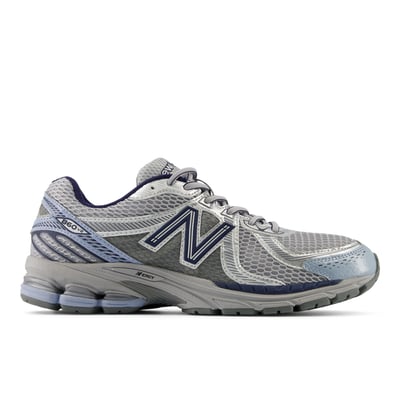 New Balance 860v2 ML860BB2
