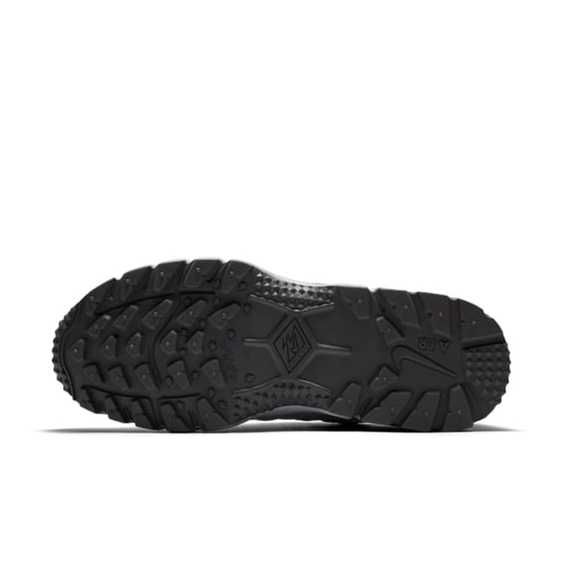 Nike Air Humara 17 AO2606-001 02