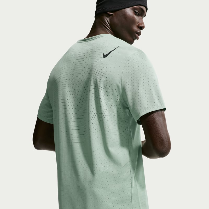 Nike AeroSwift Dri-FIT ADV HJ3377-006 02