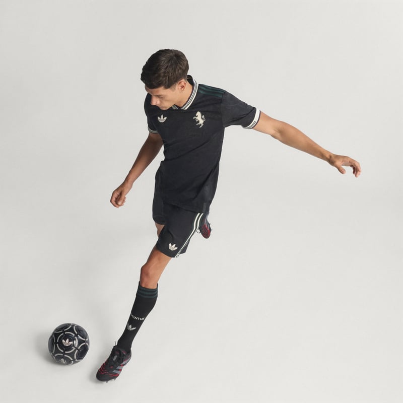 adidas Juventus 2025/26 Third Authentic KC3487 04