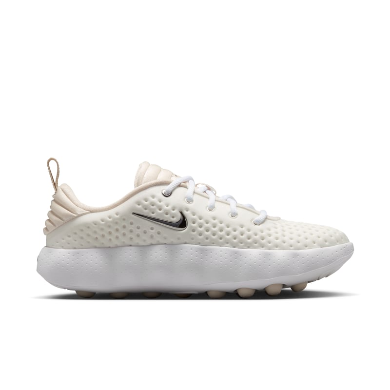 Sneakers Nike Mind 002 "Summit White & Light Orewood Brown" | Ženy | Sportstyle | 02 | SPORTSHOWROOM