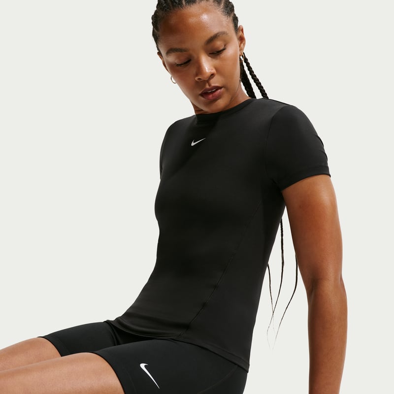 Nike One Fitted IR1895-010 03