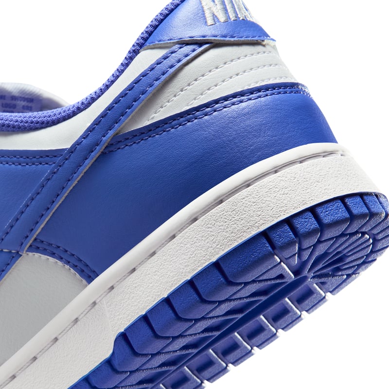 Sneakersy Nike Dunk Low "Sapphire" | Kobiety | Sportstyle | 08 | SPORTSHOWROOM